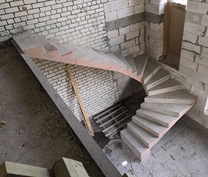 бетонные лестницы в КП Кембридж