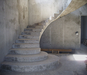 забежные ступени - фото